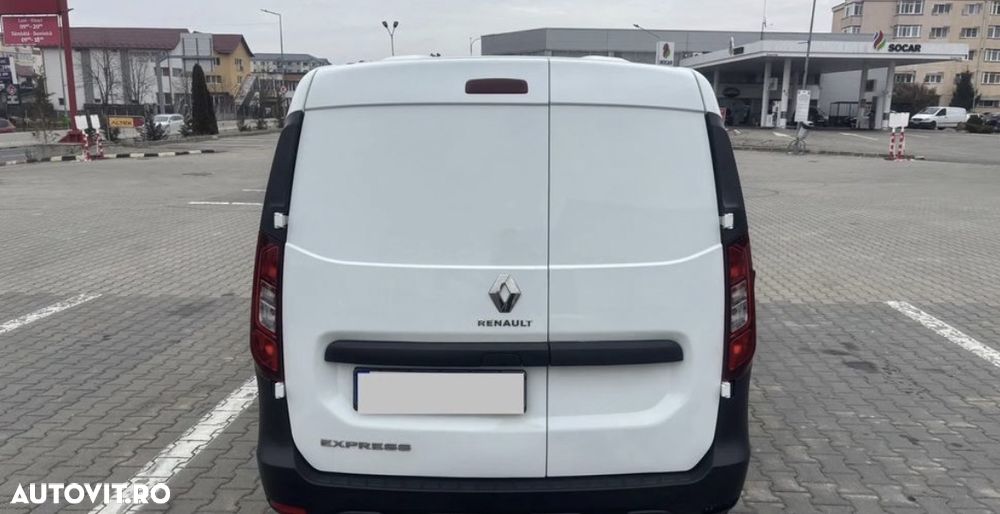 Renault Express - 4