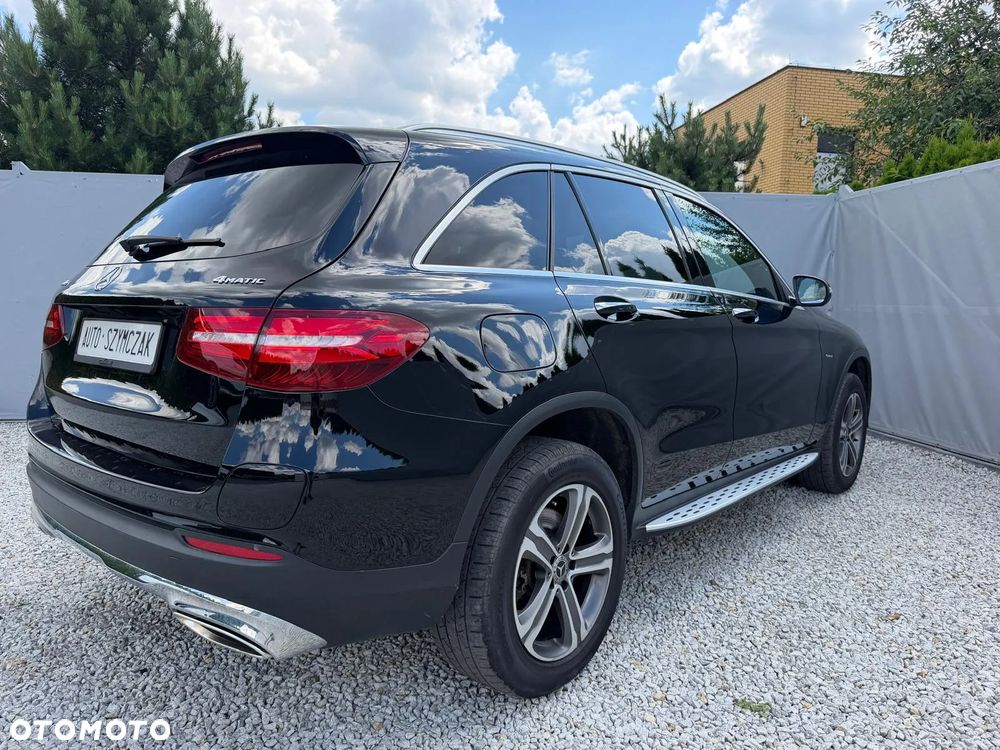 Mercedes-Benz GLC - 13