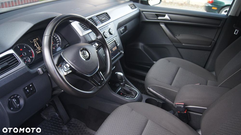 Volkswagen Caddy 2.0 TDI Comfortline DSG - 11