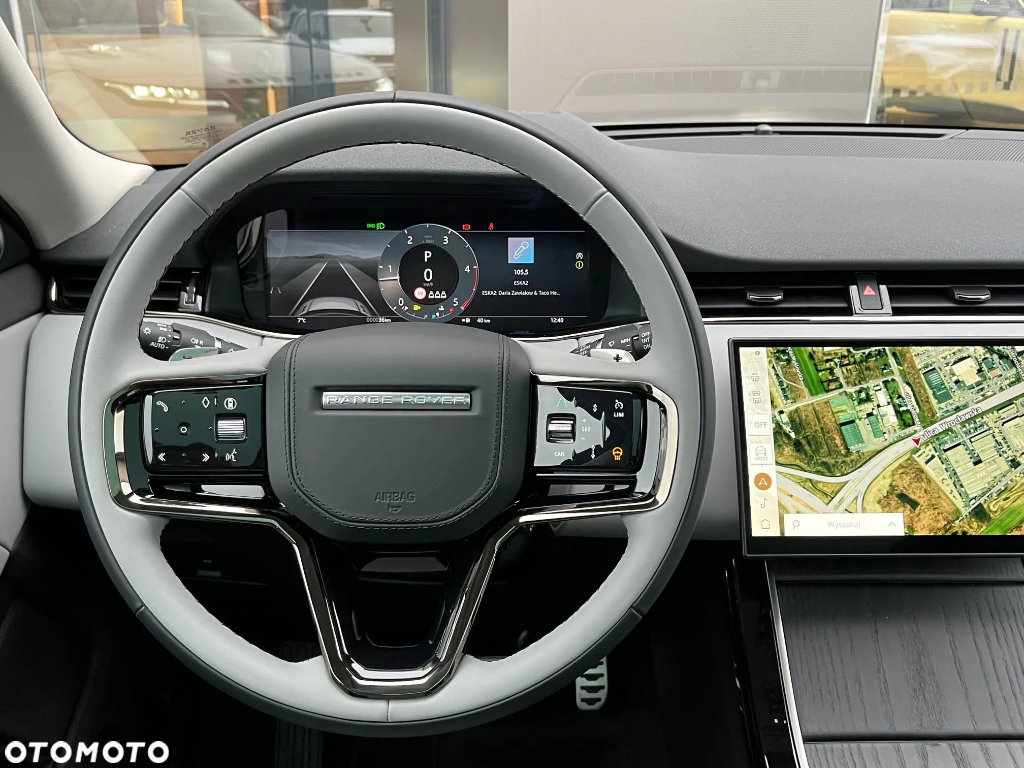 Land Rover Range Rover Evoque - 11