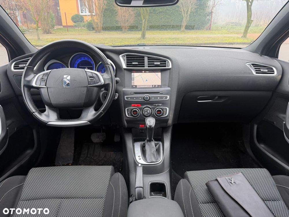 DS Automobiles DS 4 - 10