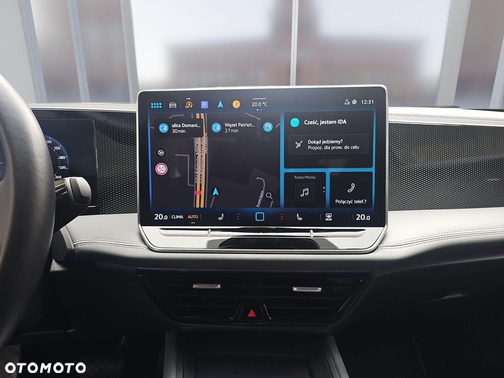Volkswagen Passat - 16