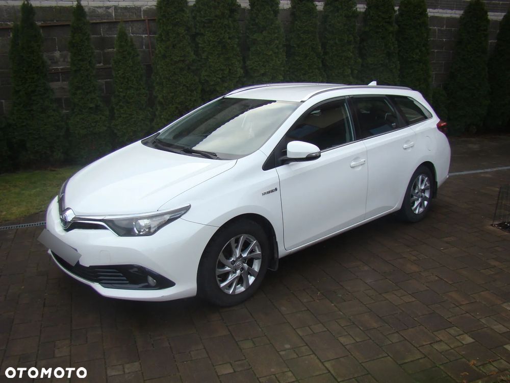 Toyota Auris - 8