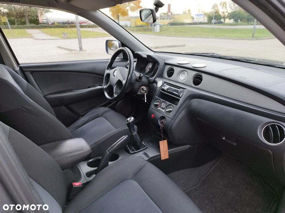Mitsubishi Outlander 2.0 Comfort - 9