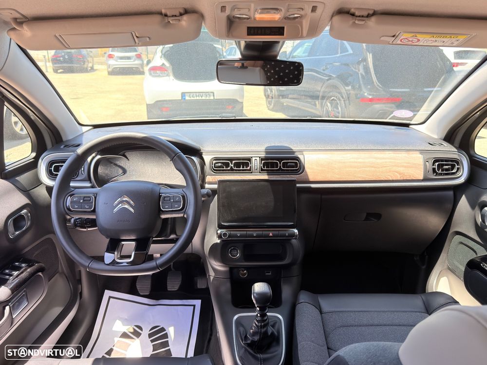 Citroën C3 Pure Tech S&S Shine - 9