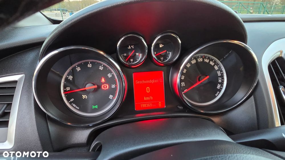 Opel Astra 1.6 Sport - 32