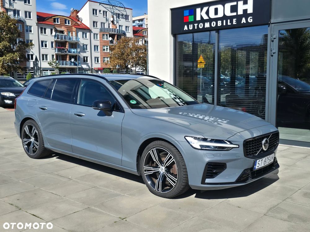 Volvo V60 T6 AWD Plug-In Hybrid Plus Dark - 6