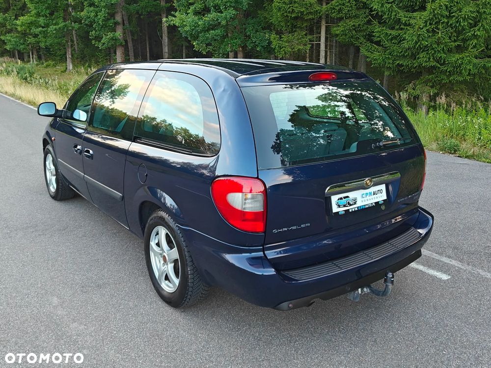 Chrysler Grand Voyager - 8