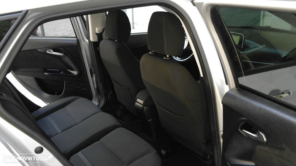 Fiat Tipo Station Wagon 1.3 M-Jet Easy - 17