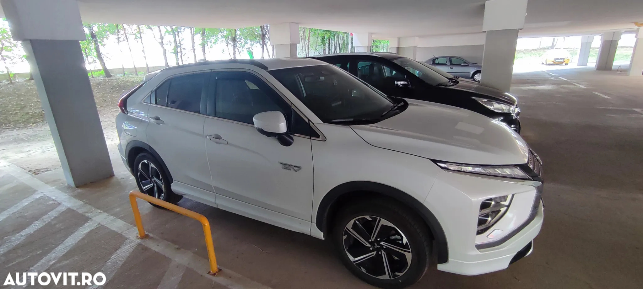 Mitsubishi Eclipse-Cross - 2