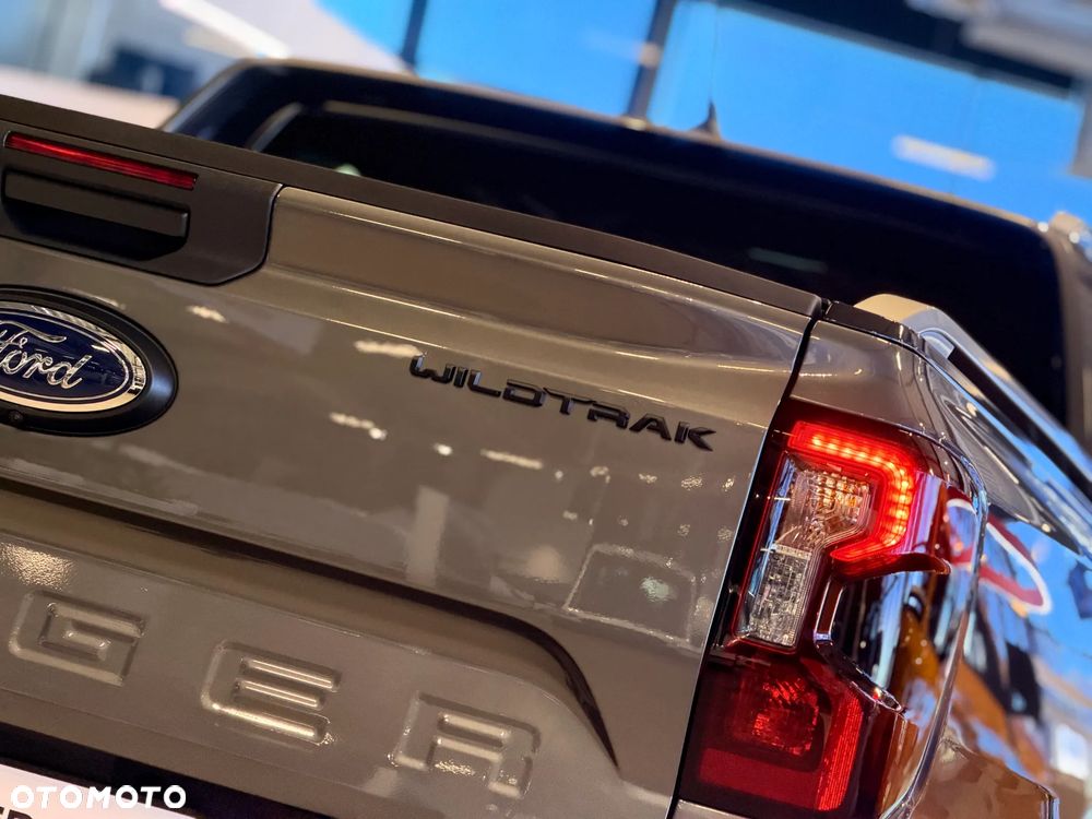 Ford Ranger Wildtrak - 13