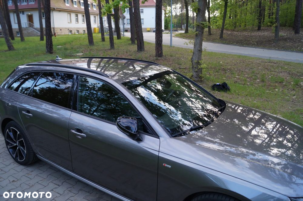 Audi A4 Avant 35 TDI S tronic S line - 16