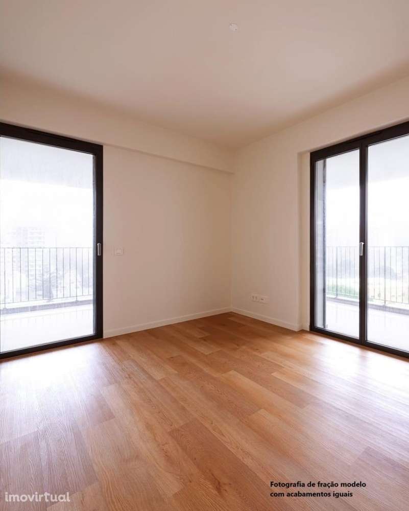 Apartamento T2 com piscina, Miraflores, Oeiras - Grande imagem: 3/10