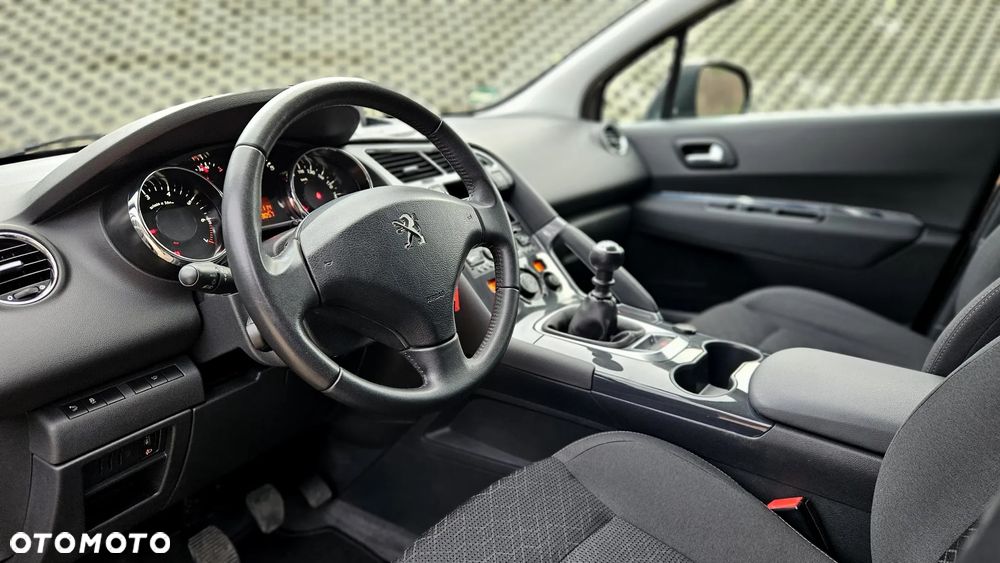 Peugeot 3008 PureTech 130 Style - 29