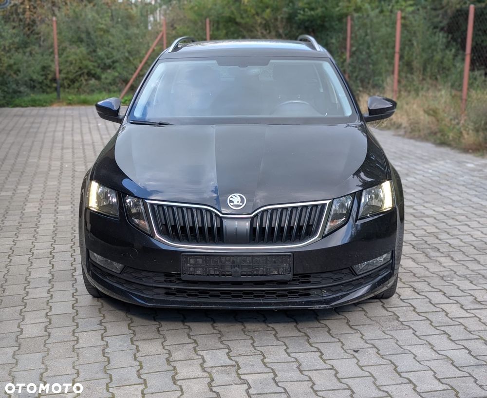 Skoda Octavia Combi 1.6 TDI DSG Clever - 3