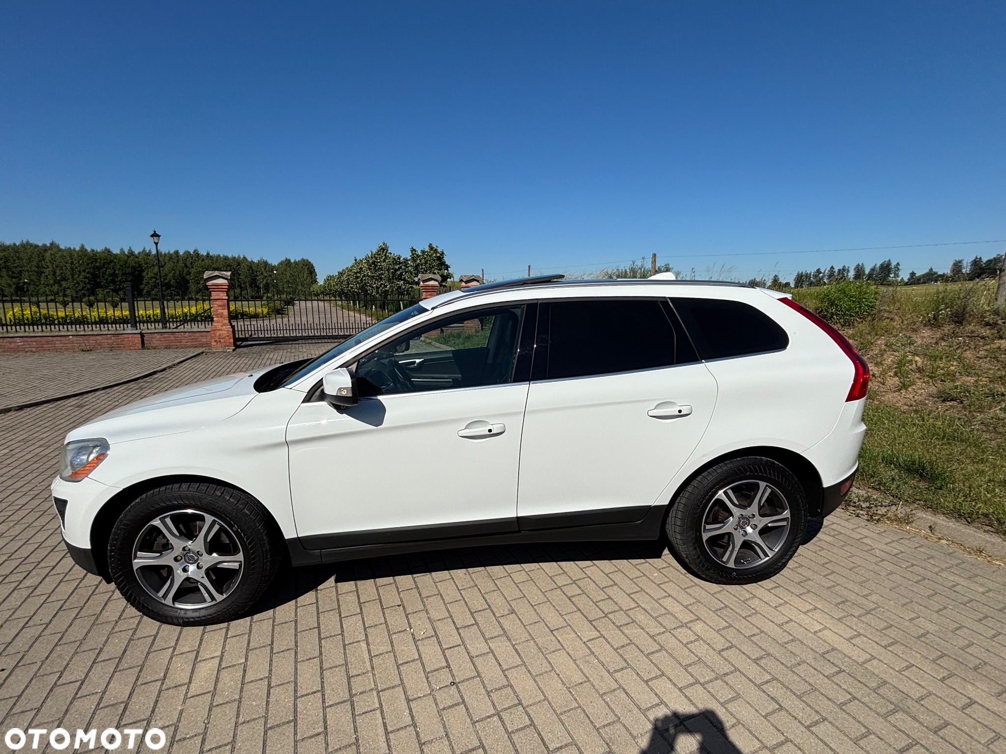Volvo XC 60 DRIVe Kinetic - 7