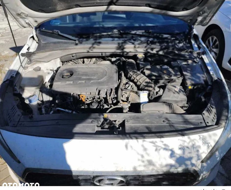 Hyundai i30 1.6 CRDi BlueDrive Go - 6