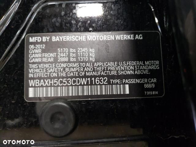 BMW Seria 5 528i xDrive - 27