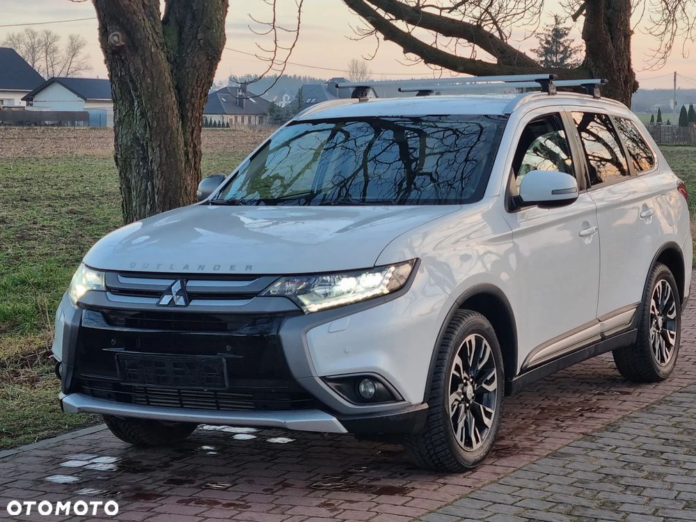 Mitsubishi Outlander 2.2 DID Intense + 4WD - 35