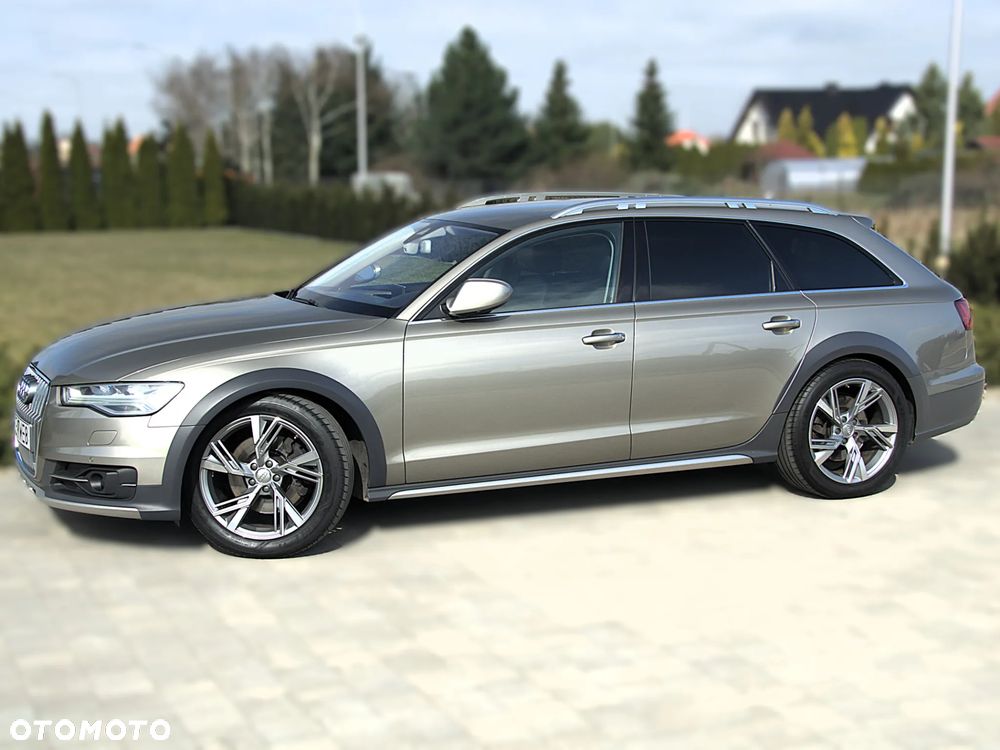 Audi A6 Allroad - 11