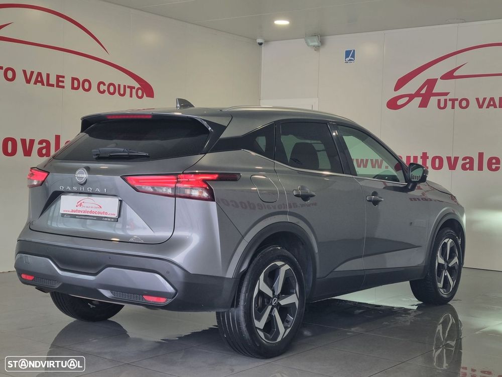 Nissan Qashqai 1.3 DIG-T N-Connecta LED+TT+SKY Xtronic - 6