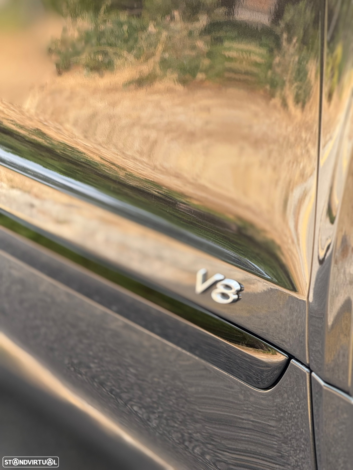 Bentley Bentayga EWB V8 - 10
