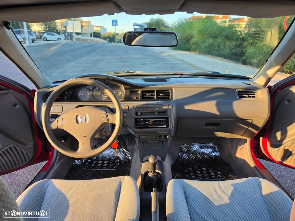 Honda Civic 1.5 LSi 16 V - 10