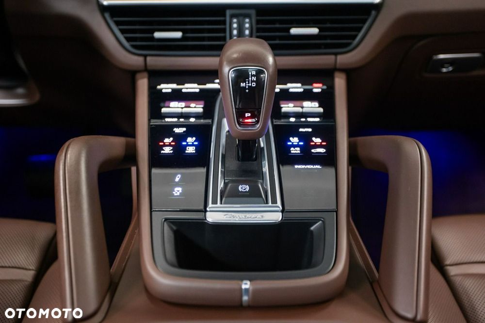 Porsche Cayenne E-Hybrid Tiptronic S - 29