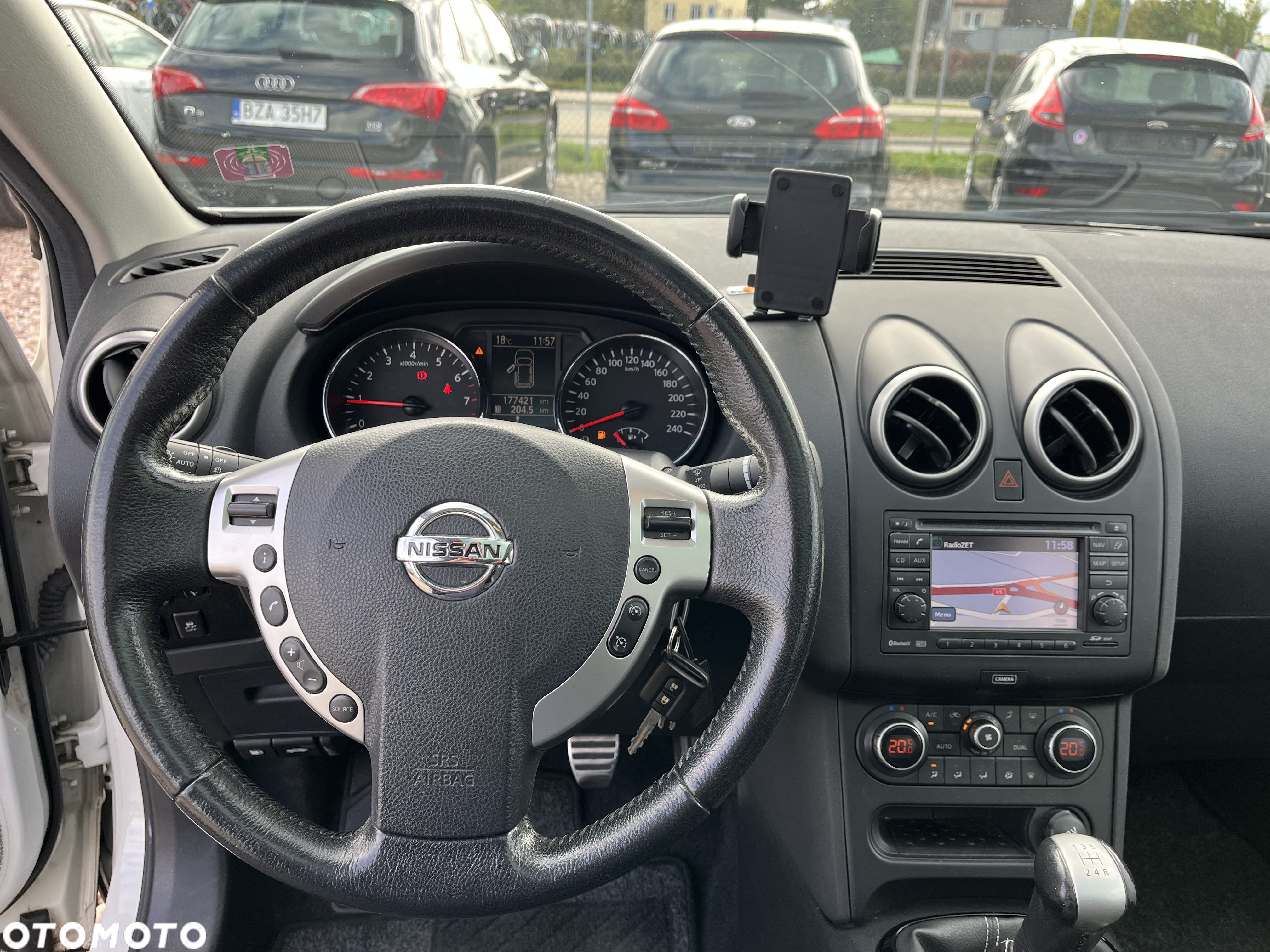 Nissan Qashqai - 12