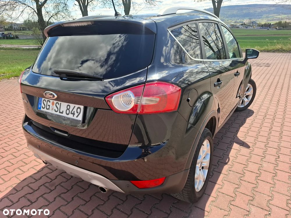 Ford Kuga 2.0 TDCi 2x4 Titanium - 21