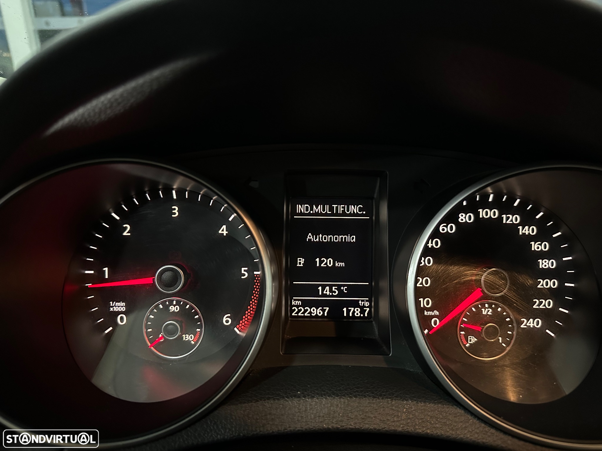 VW Golf Variant 1.6 TDi Highline - 12