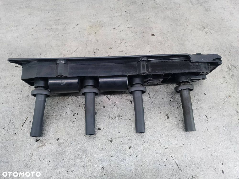 CEWKA ZAPŁONOWA OPEL ASTRA G BERTONE 1104070 DELPHI 2.2 16V - 1