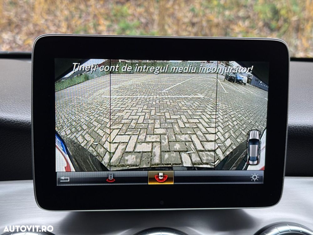 Mercedes-Benz CLA 180 7G-DCT AMG Line - 33