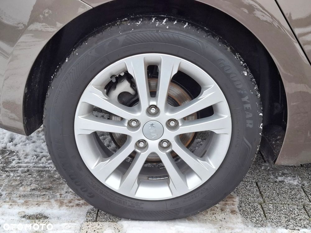 Kia Ceed 1.6 GDI Platinum Edition - 8