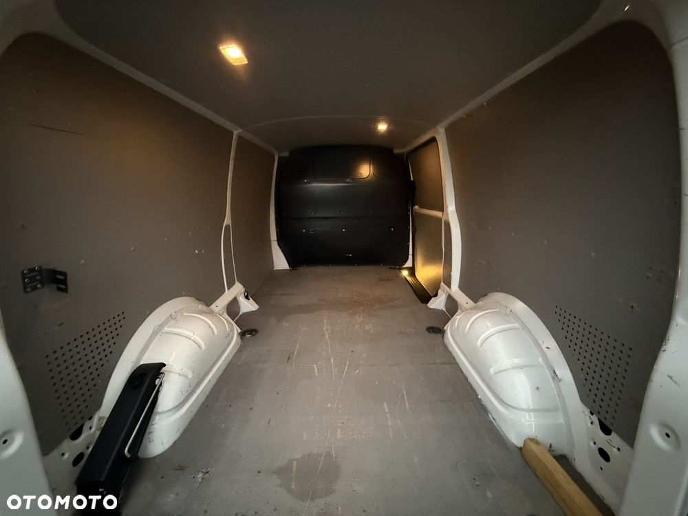 Volkswagen Transporter T6 - 5