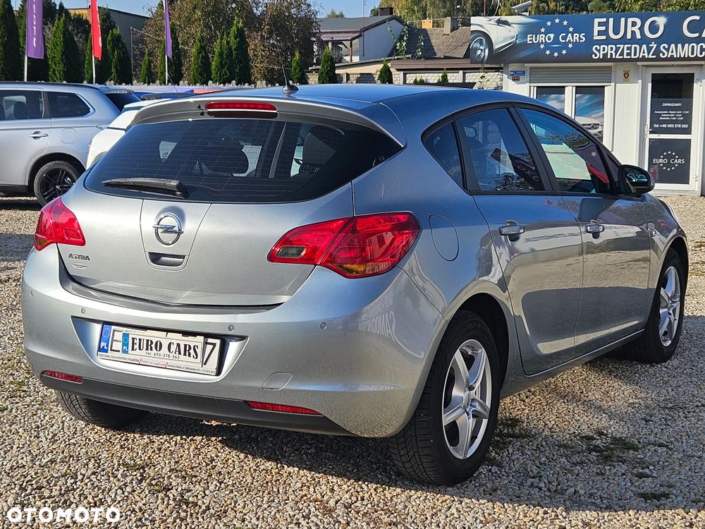 Opel Astra III 1.6 Enjoy - 14