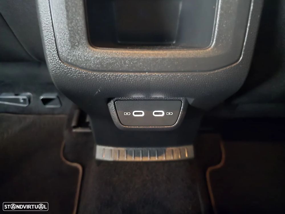 VW T-Cross 1.0 TSI Life - 16