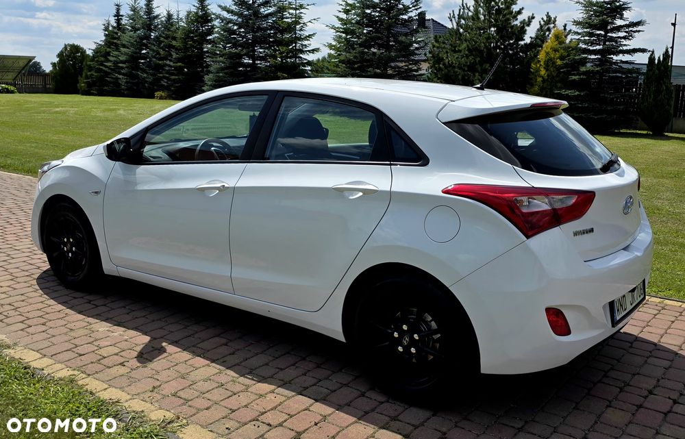 Hyundai i30 1.4 Classic + - 7