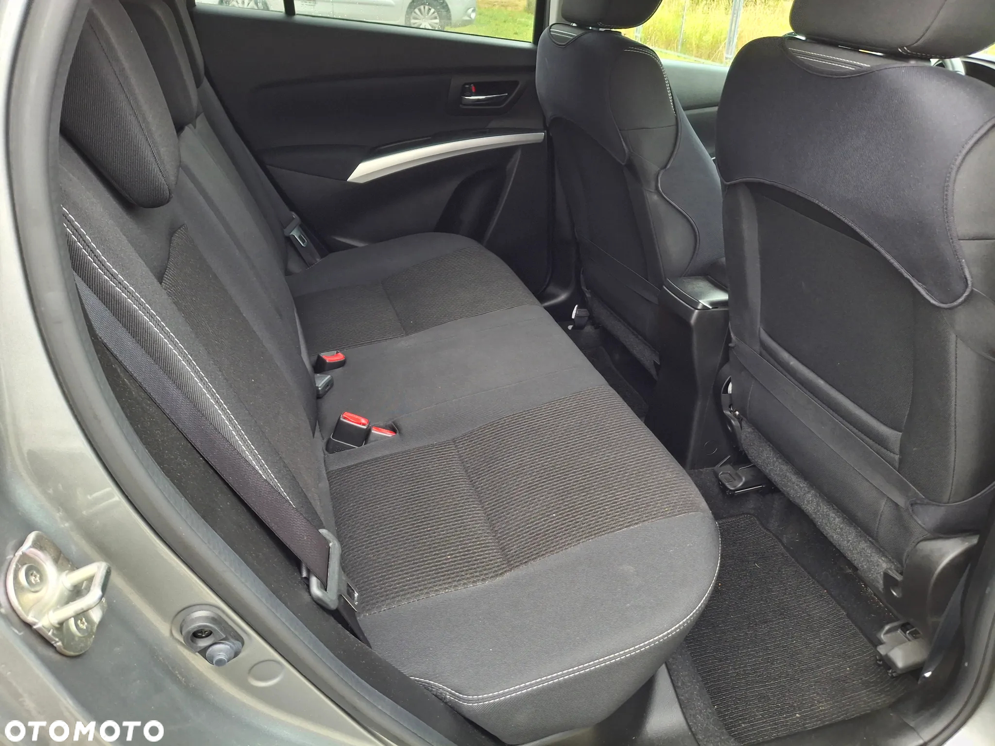 Suzuki SX4 - 8