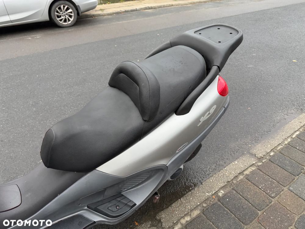 Piaggio X9 - 12