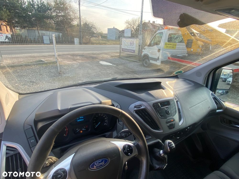 Ford Transit Custom - 12