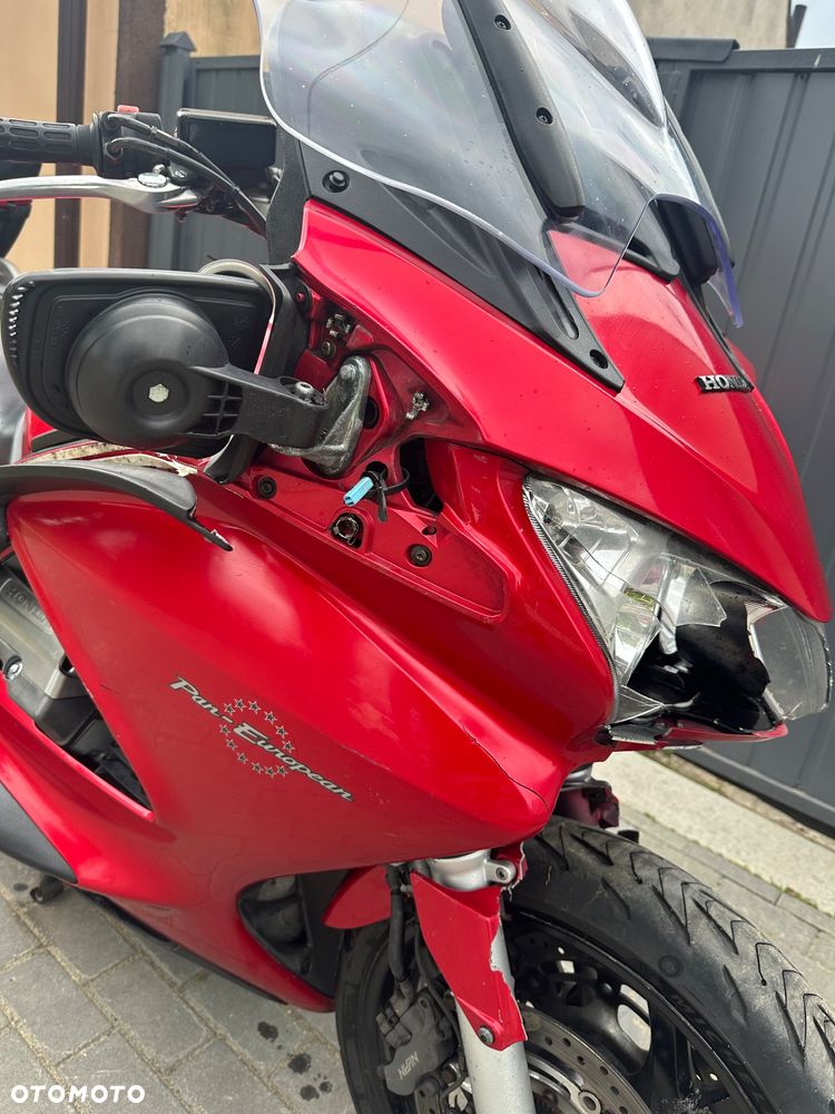 Honda ST - 8