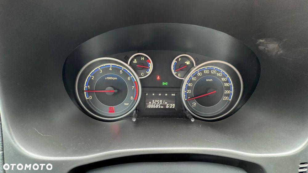 Suzuki SX4 1.6 Comfort Plus - 10