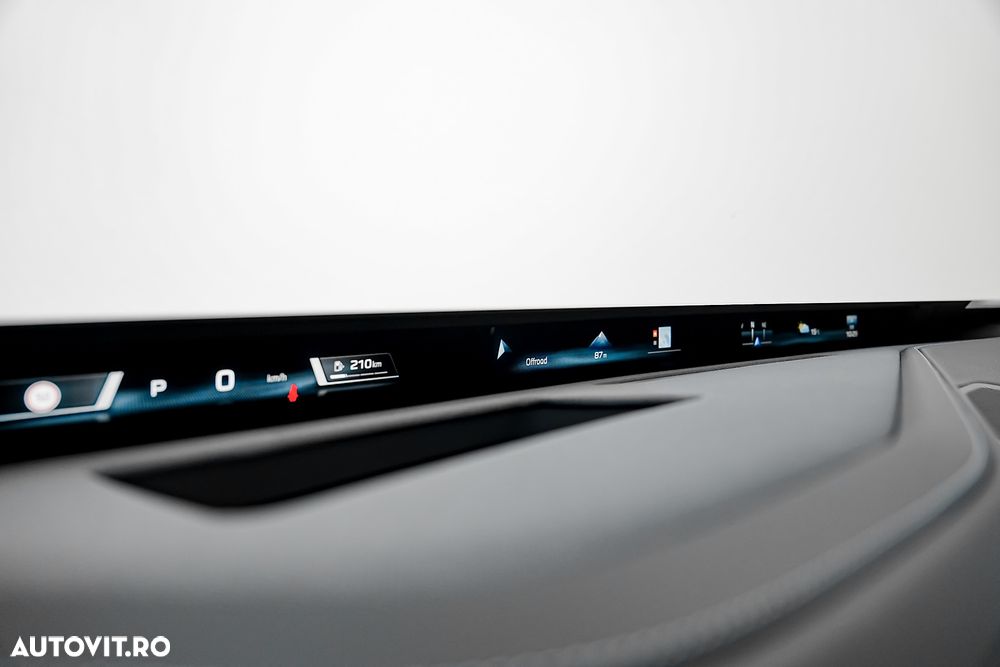 BMW Seria 7 740 xDrive MHEV - 38