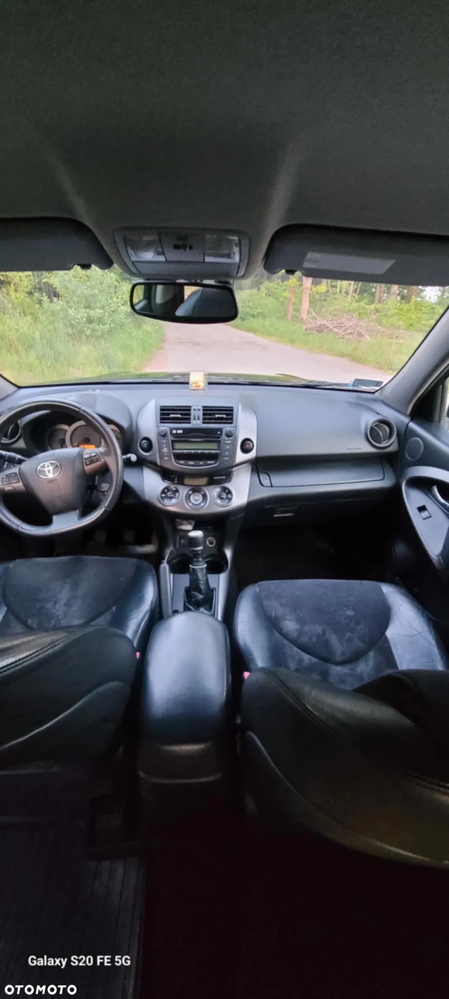 Toyota RAV4 2.0 VVT-i 2010 - 13