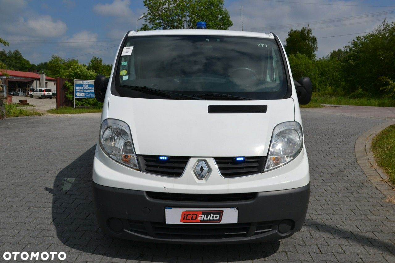 Renault Trafic - 2