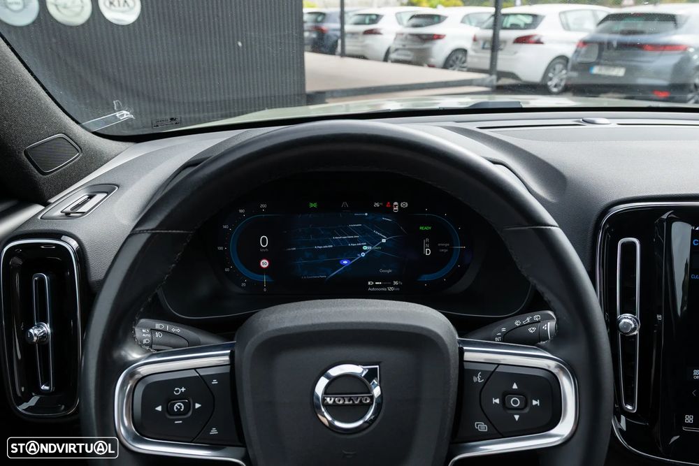 Volvo XC 40 Recharge Plus - 16