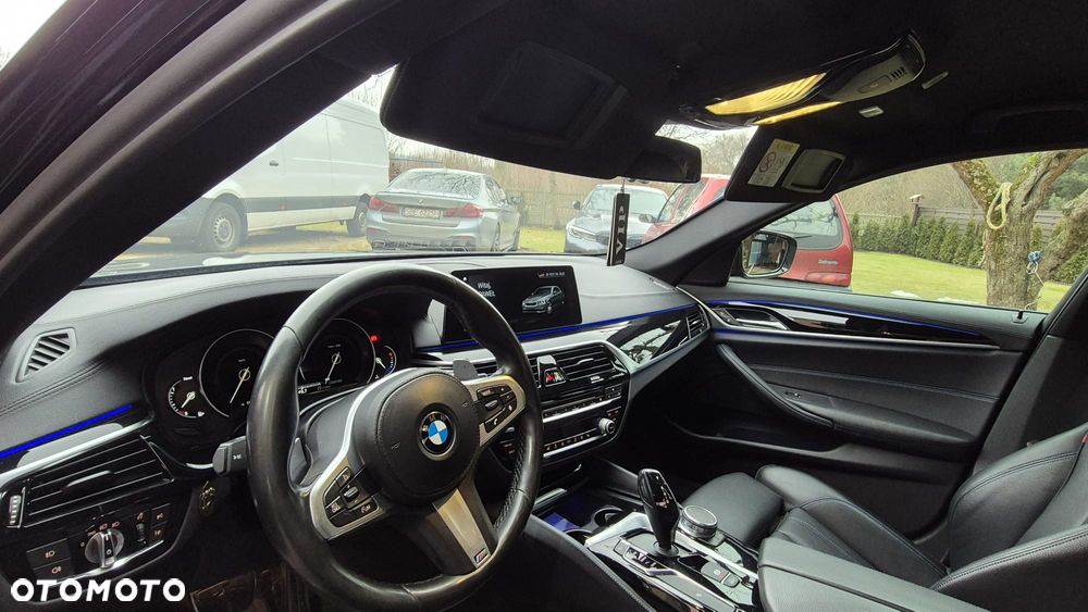 BMW Seria 5 540d xDrive M Sport sport - 22