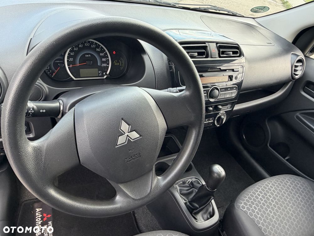 Mitsubishi Space Star - 7