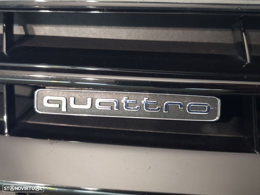 Audi TT Coupé 2.0 TDI quattro S-line S tronic - 4